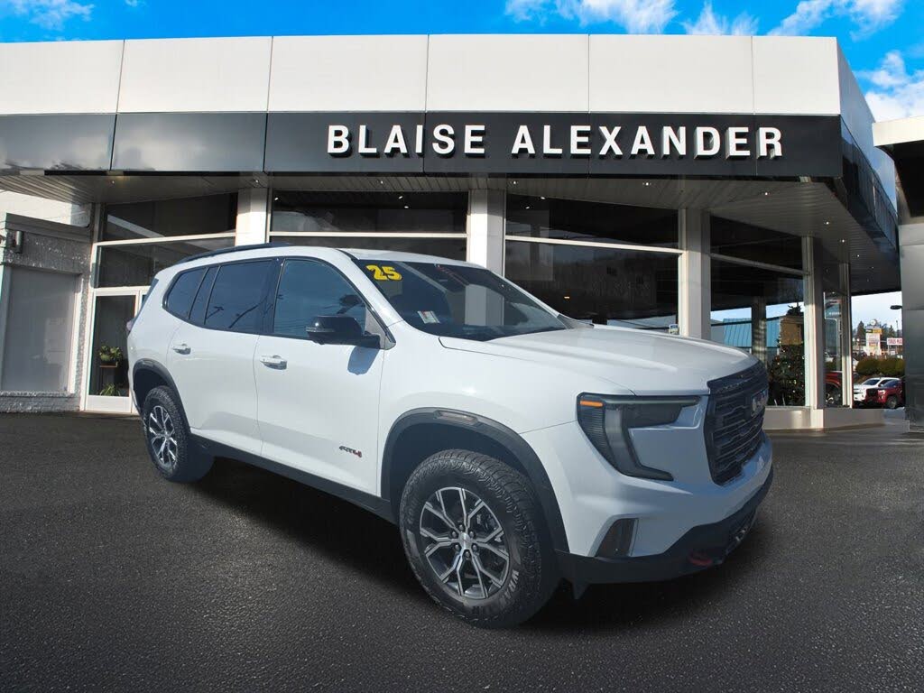 2025 GMC Acadia AT4 AWD