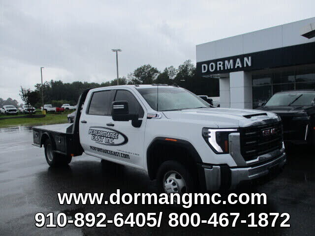 2024 GMC Sierra 3500HD Chassis Pro Crew Cab 4WD