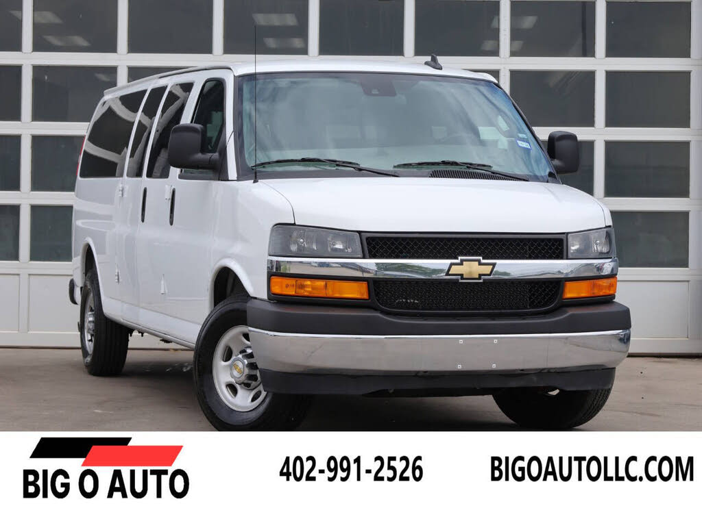 2025 Chevrolet Express 3500 LT Extended RWD