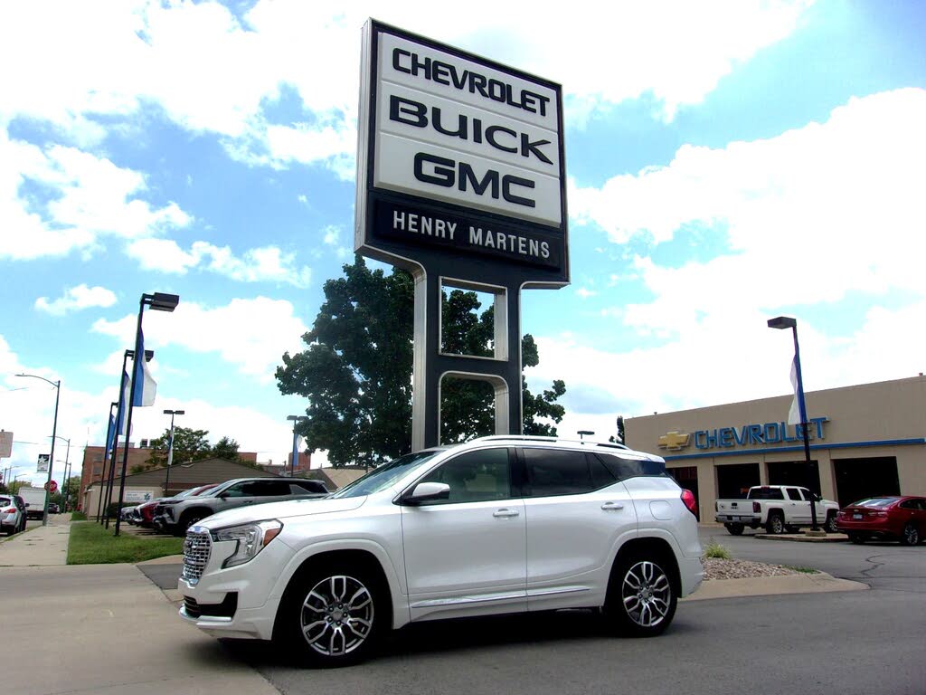 2023 GMC Terrain Denali AWD