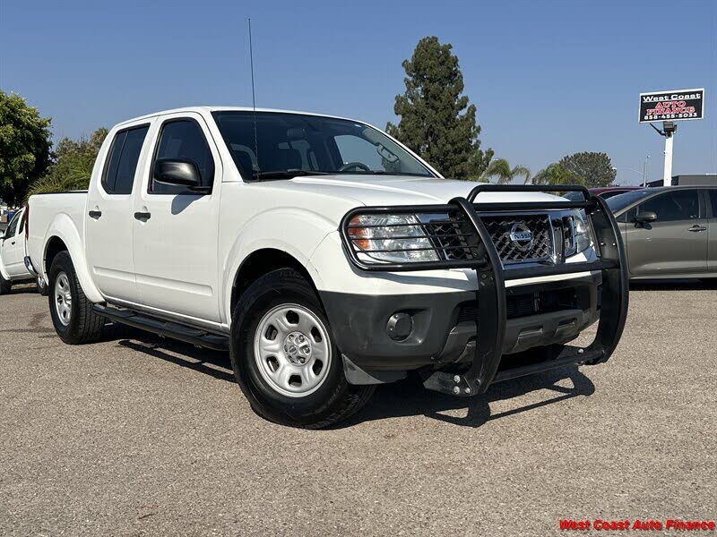 2015 Nissan Frontier S Crew Cab