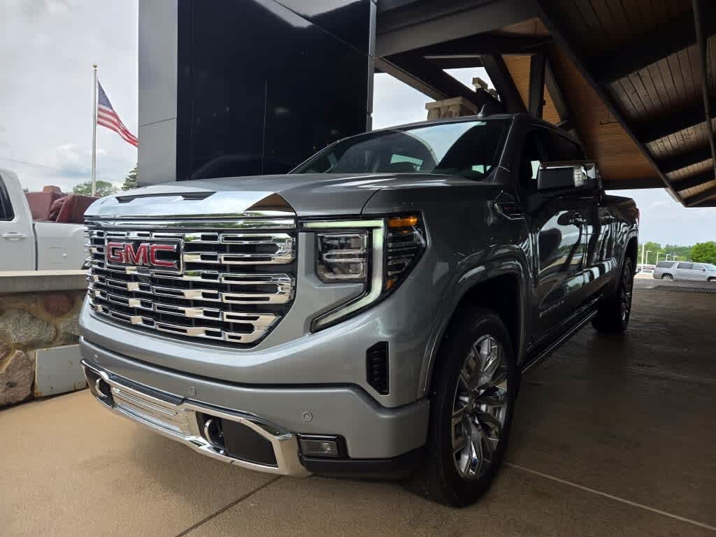 2026 GMC Sierra 1500 Denali Crew Cab 4WD