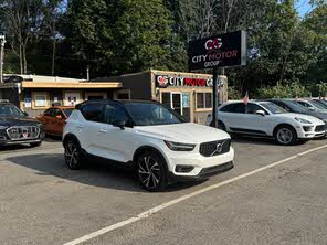 Volvo XC40 T5 R-Design AWD