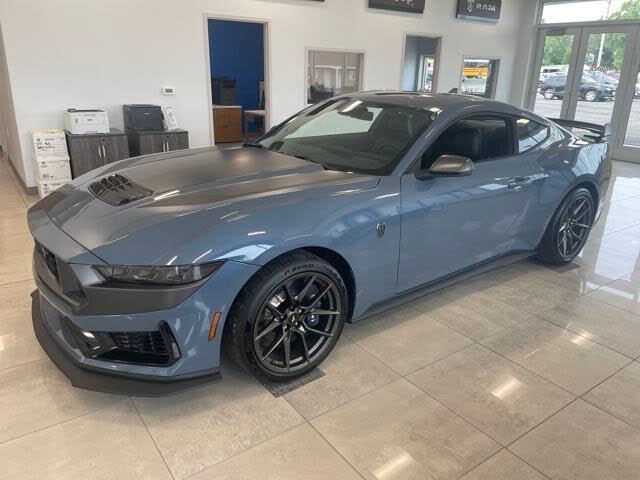 2025 Ford Mustang Dark Horse Fastback RWD