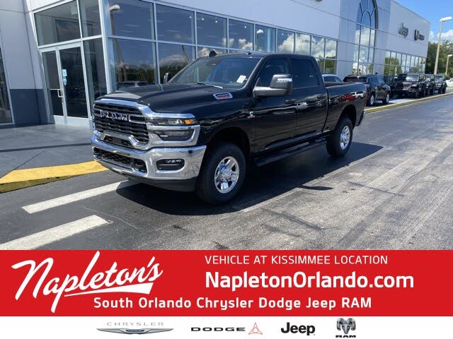 2025 RAM 2500 Tradesman Crew Cab 4WD