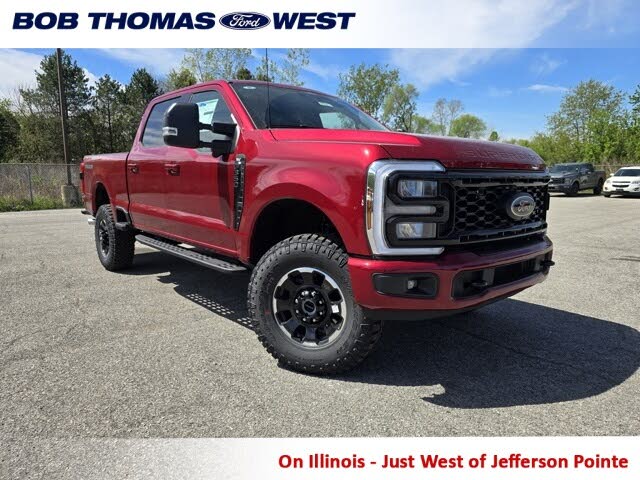 2025 Ford F-350 Super Duty XLT Crew Cab 4WD