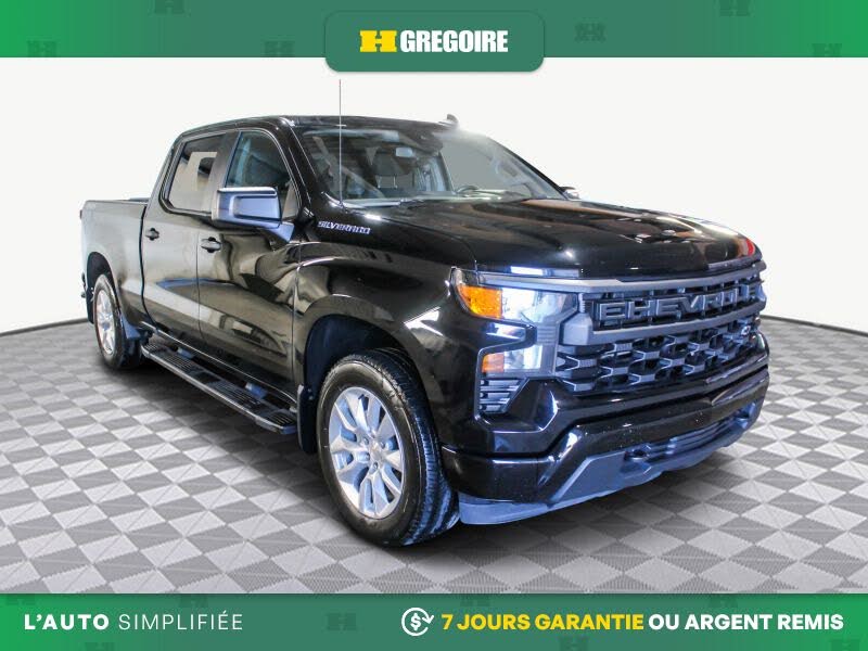 Chevrolet Silverado 1500 Custom Crew Cab 4WD 2023
