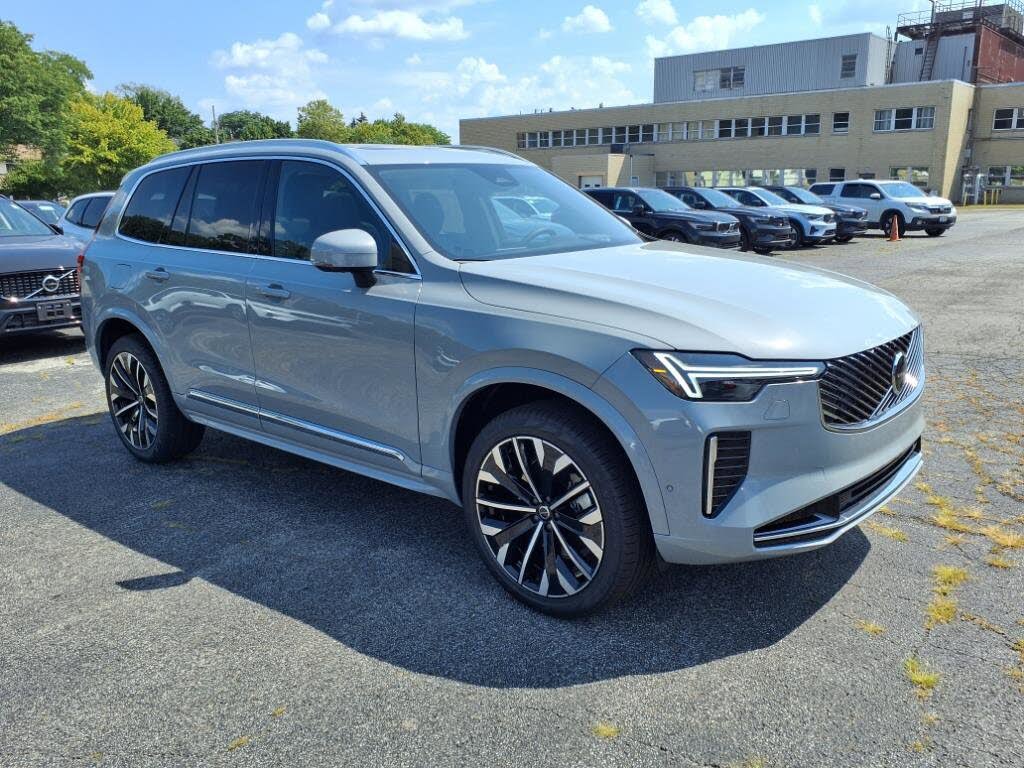 2026 Volvo XC90 B6 Ultra 7-Passenger AWD