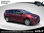 Chrysler Pacifica Touring FWD