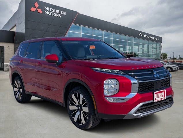 2025 Mitsubishi Outlander SE FWD