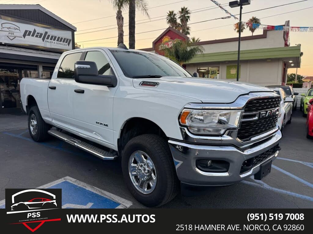 2024 RAM 2500 Big Horn Crew Cab 4WD