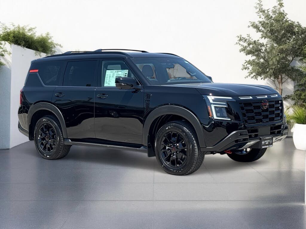 2025 Nissan Armada PRO-4X 4WD