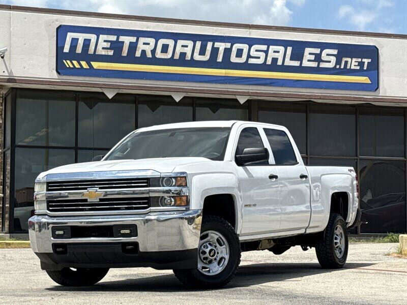 2015 Chevrolet Silverado 2500HD Work Truck Crew Cab 4WD