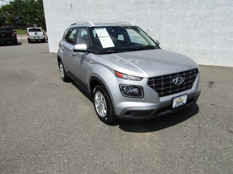 2020 Hyundai Venue SEL FWD
