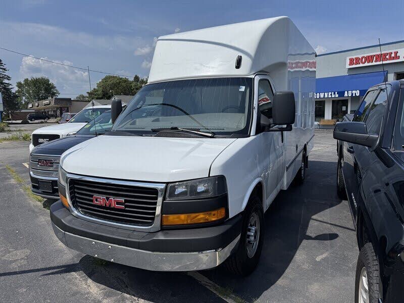 2021 GMC Savana Chassis 3500 139 Cutaway RWD