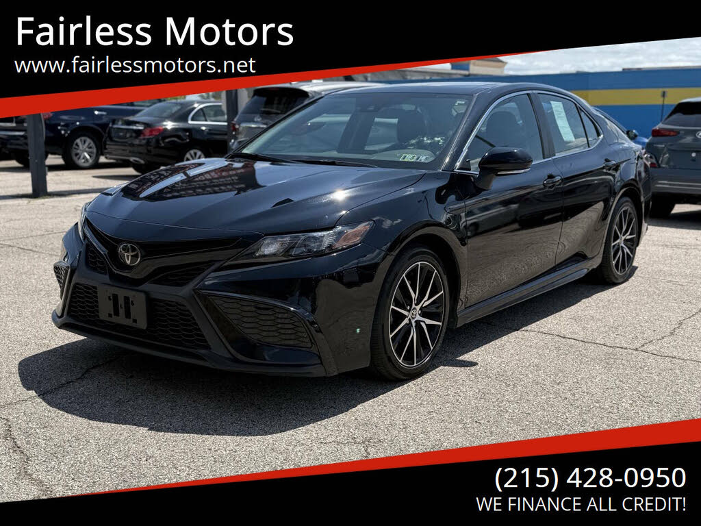 2023 Toyota Camry SE AWD