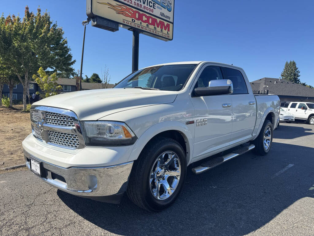 2018 RAM 1500 Laramie Crew Cab 4WD