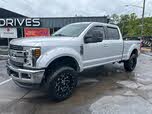 Ford F-350 Super Duty Lariat Crew Cab 4WD