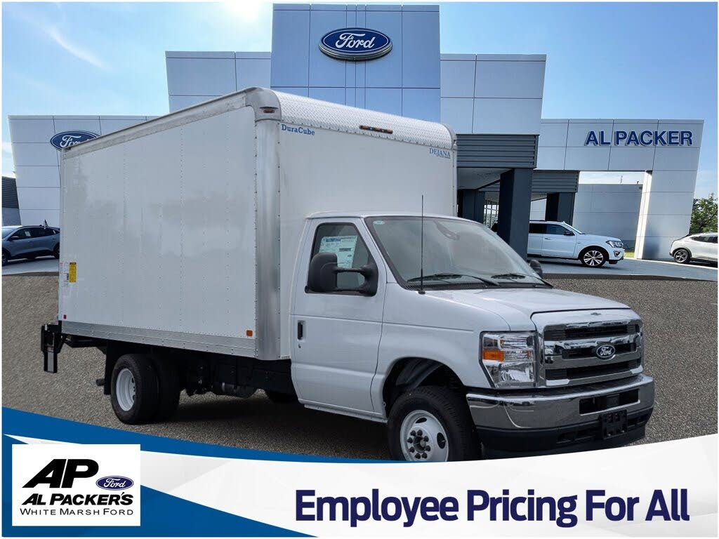 2026 Ford E-Series Chassis E-450 SD Cutaway 158 DRW RWD