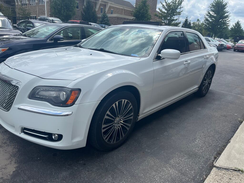 2012 Chrysler 300 S V6 AWD