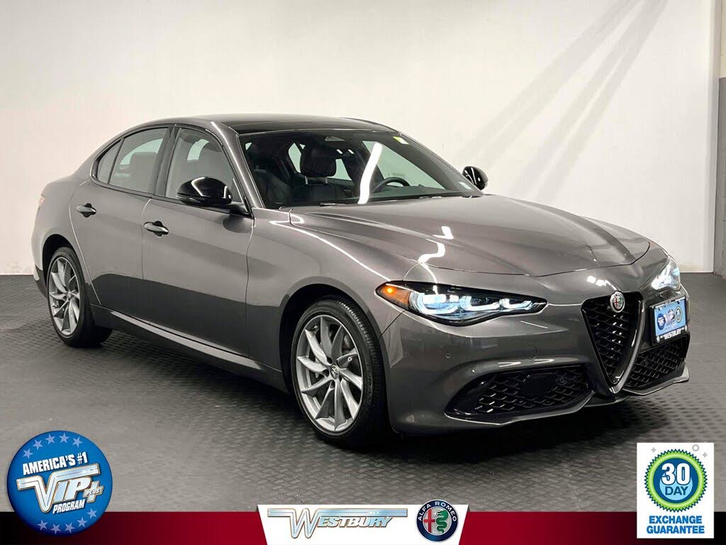2025 Alfa Romeo Giulia AWD