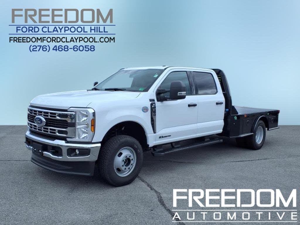 2024 Ford F-350 Super Duty Chassis XLT Crew Cab DRW 4WD