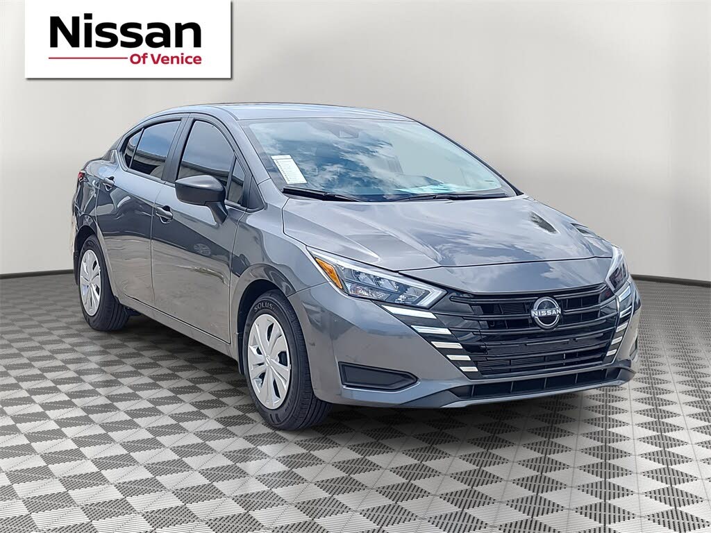 2025 Nissan Versa S FWD