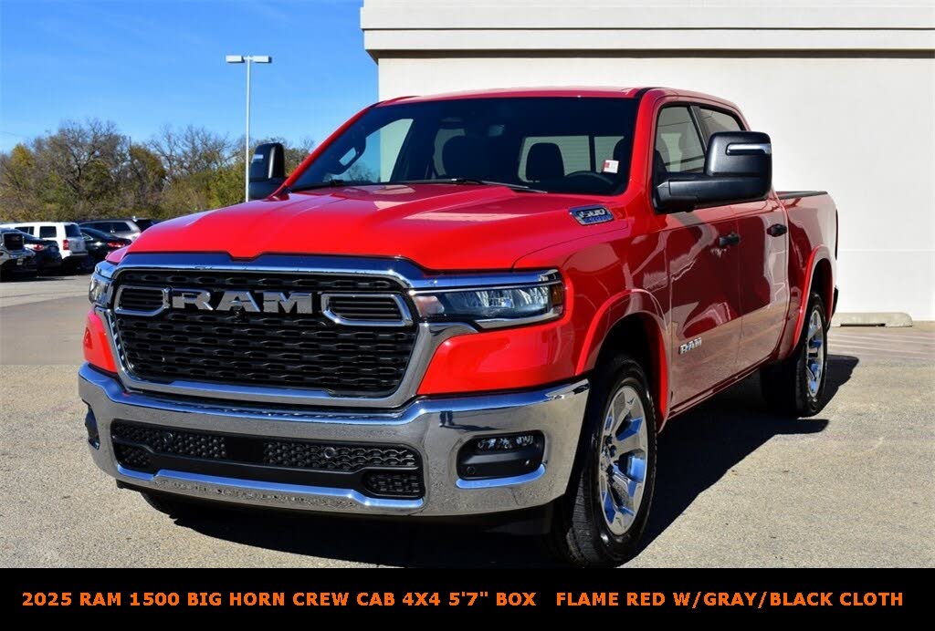 2025 RAM 1500 Big Horn Crew Cab 4WD