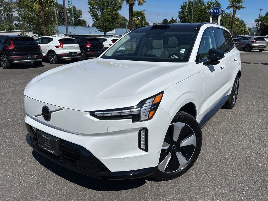 2025 Volvo EX90 Twin Performance Plus 7-Passenger eAWD