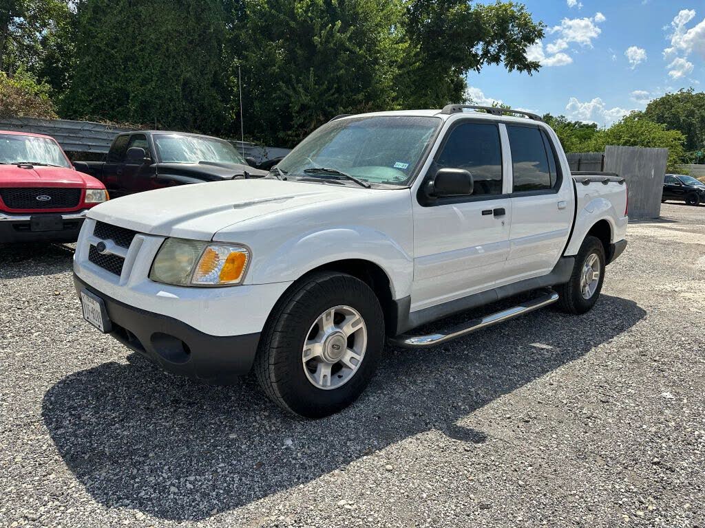 2004 Ford Explorer Sport Trac XLS Crew Cab