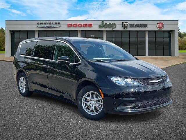 2026 Chrysler Voyager LX FWD