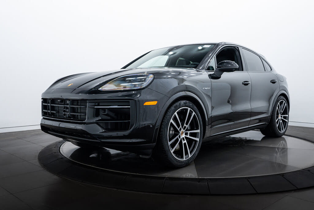 2025 Porsche Cayenne Coupe AWD