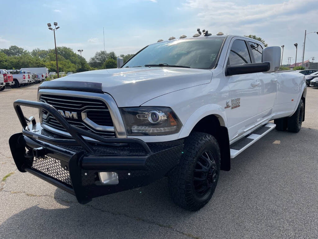 2018 RAM 3500 Laramie Limited Crew Cab LB DRW 4WD