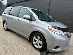 Toyota Sienna LE 8-Passenger FWD