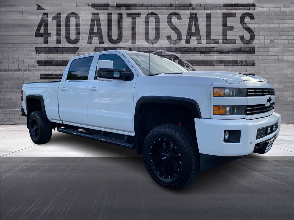 2015 Chevrolet Silverado 3500HD LTZ Crew Cab 4WD