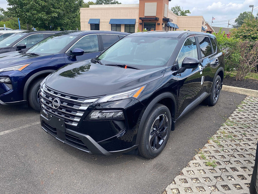2026 Nissan Rogue SV AWD