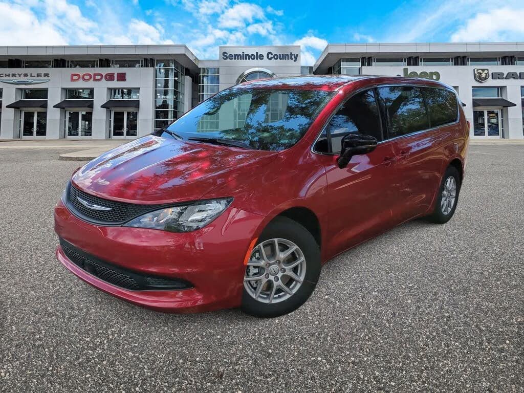 2026 Chrysler Voyager LX FWD