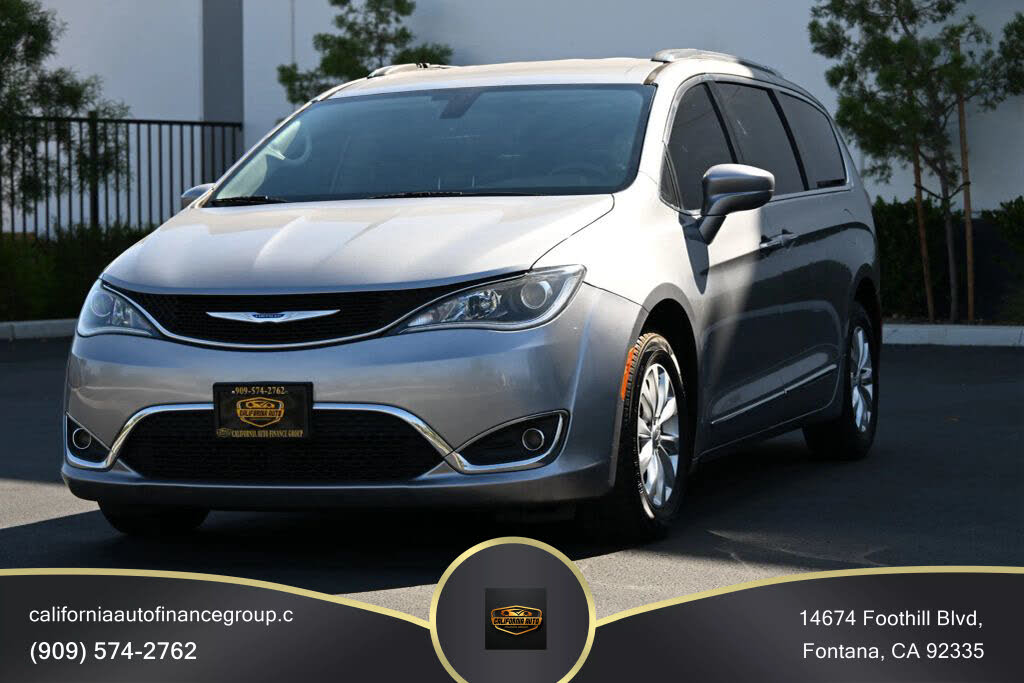 2019 Chrysler Pacifica Touring L FWD