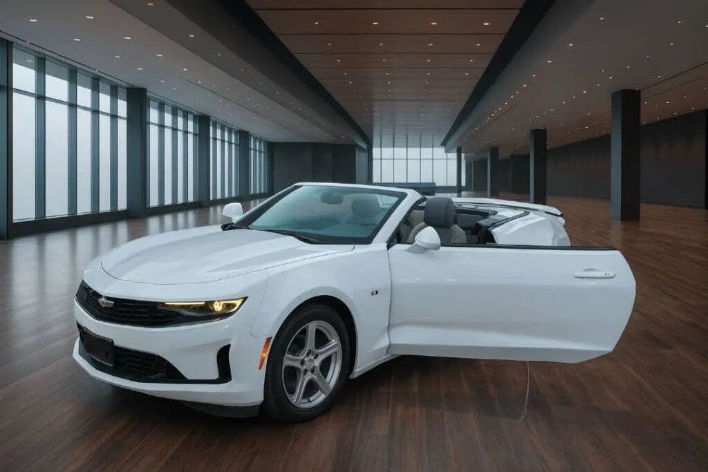 2020 Chevrolet Camaro 1LT Convertible RWD