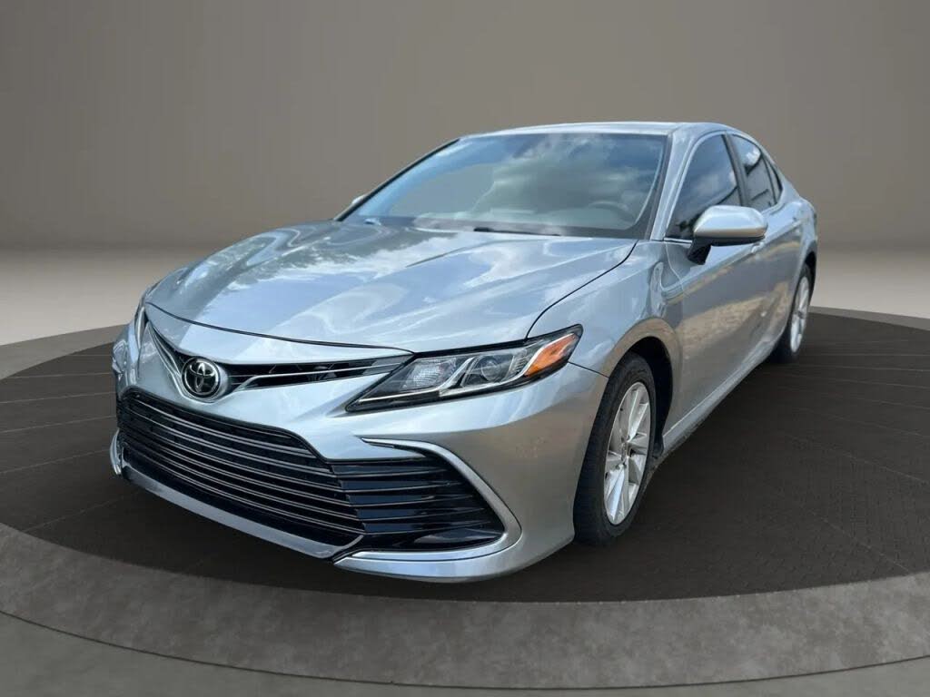 2021 Toyota Camry LE FWD