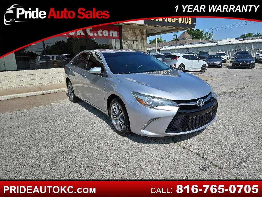 2016 Toyota Camry XLE