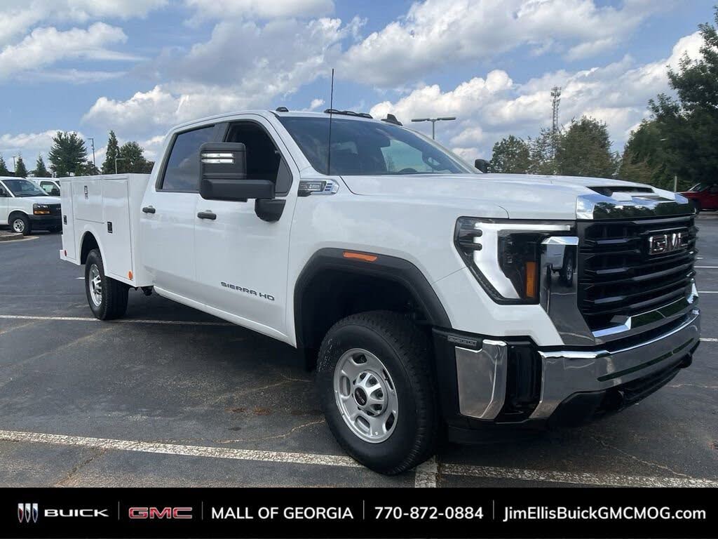 2024 GMC Sierra 2500HD Pro Crew Cab LB RWD