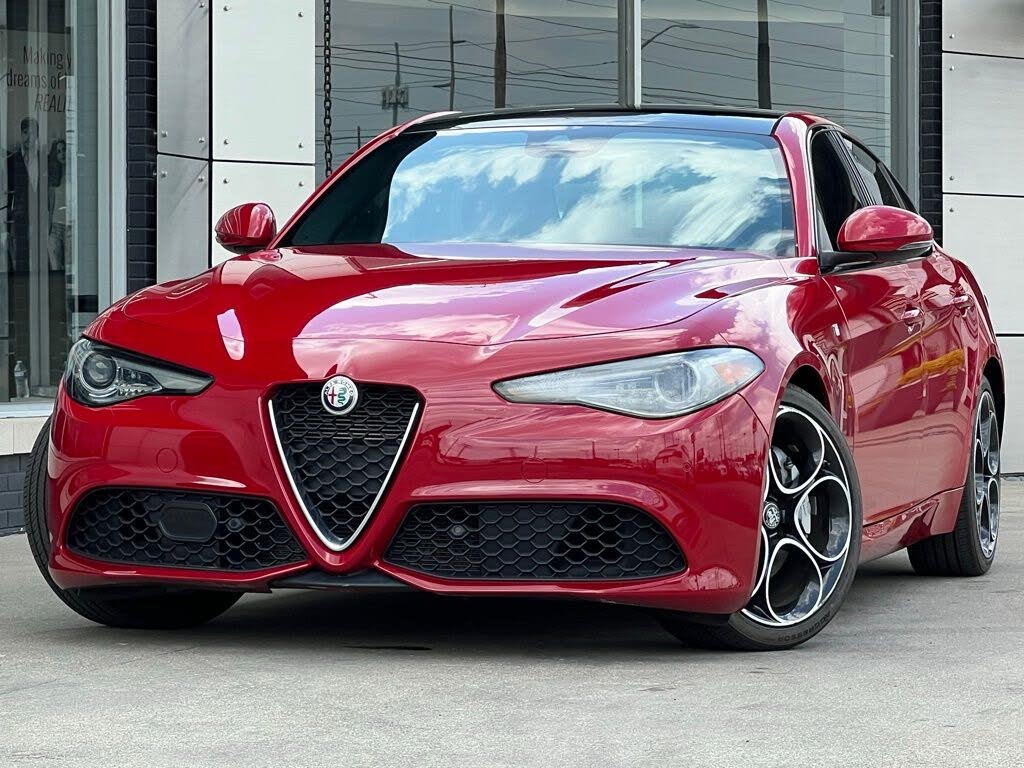 2022 Alfa Romeo Giulia Ti RWD
