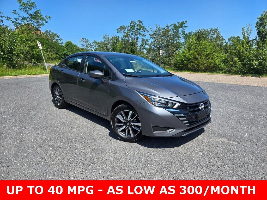 2025 Nissan Versa SV FWD