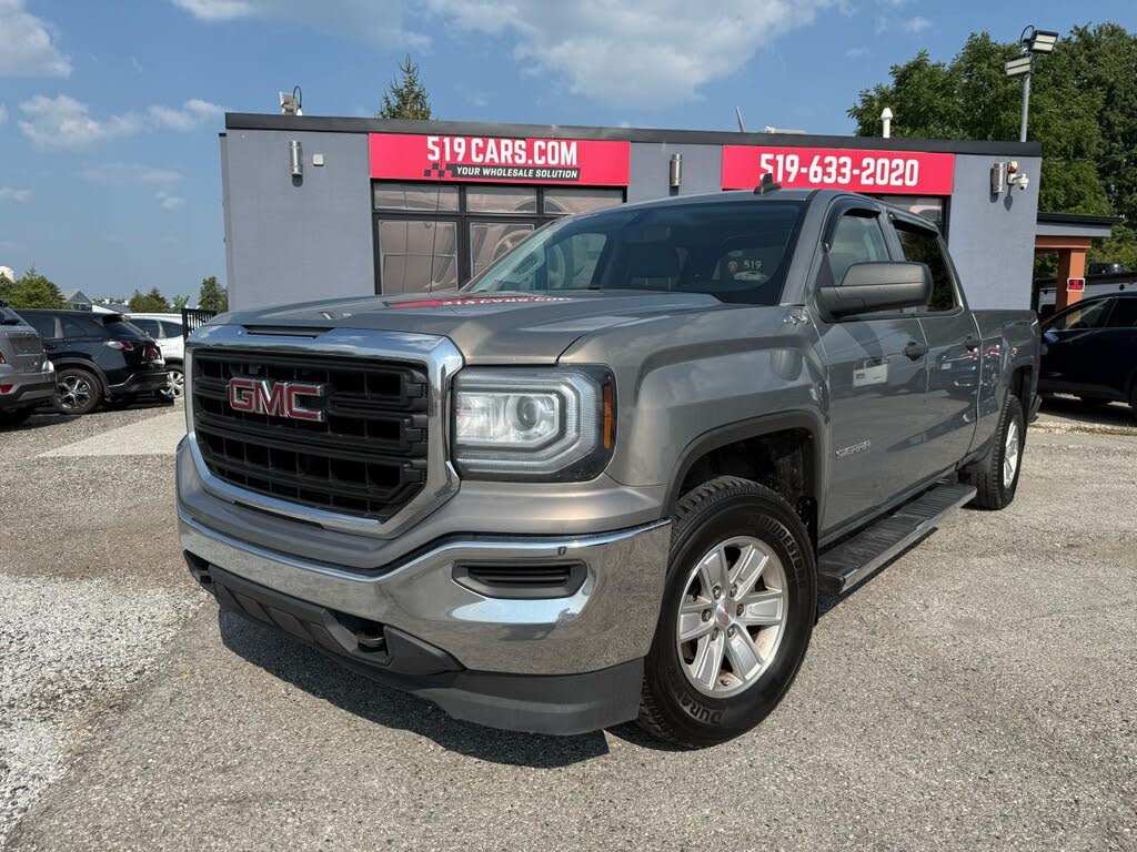 2017 GMC Sierra 1500 Base Crew Cab 4WD