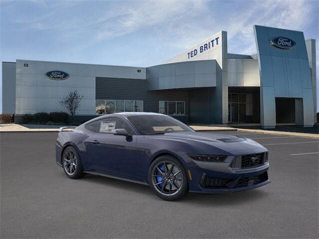 2025 Ford Mustang Dark Horse Fastback RWD