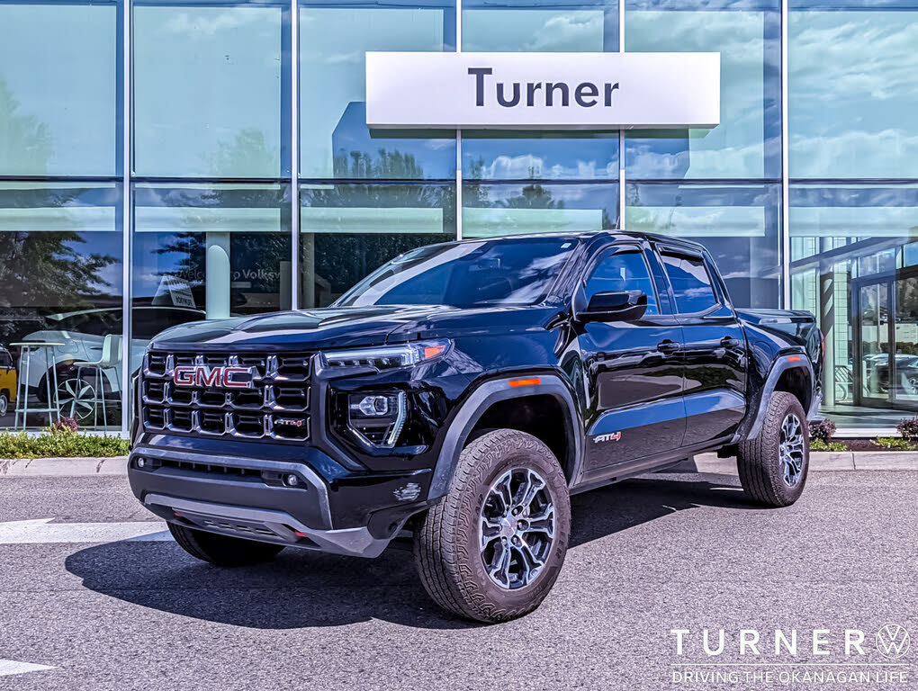 2024 GMC Canyon AT4 Crew Cab 4WD