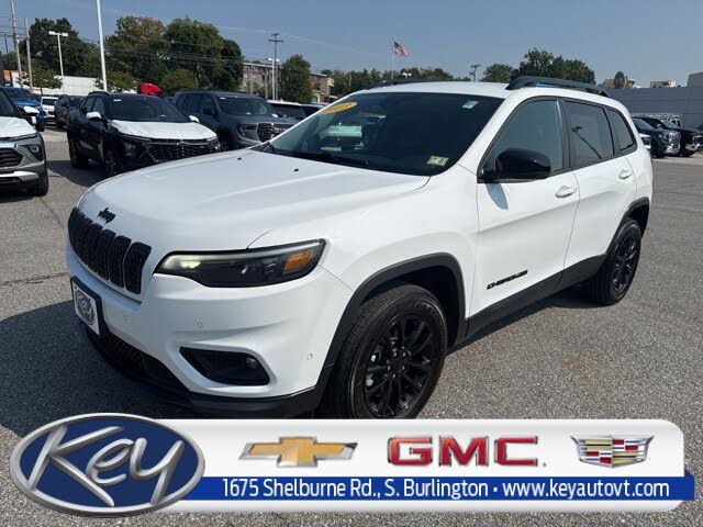 2023 Jeep Cherokee Altitude 4WD