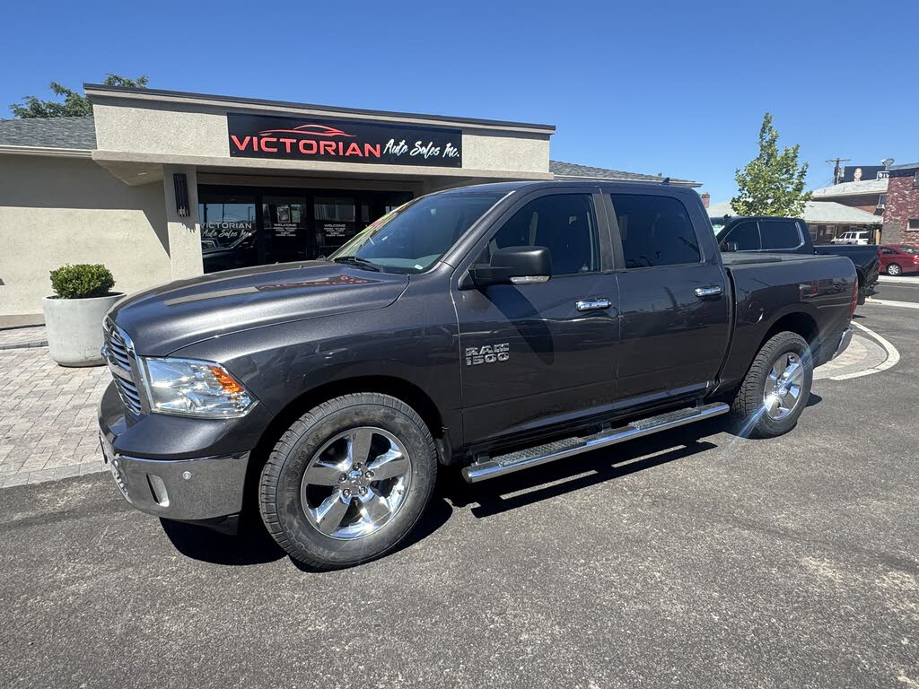 2017 RAM 1500 Big Horn Crew Cab RWD