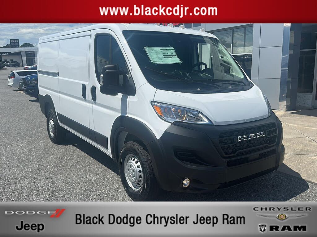 2025 RAM ProMaster 1500 Tradesman 136 Low Roof Cargo Van FWD